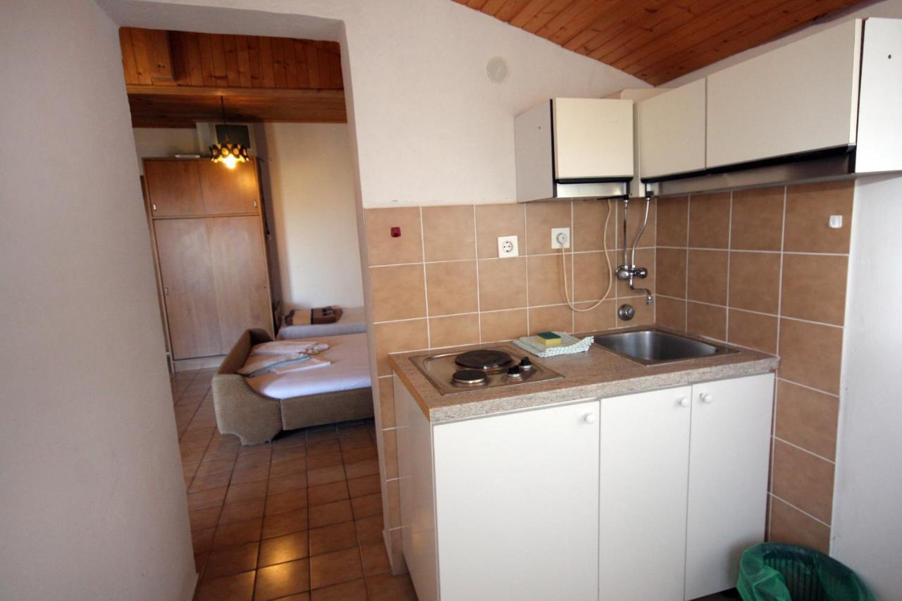 Apartments By The Sea Suha Punta, Rab - 5050 Kampor Buitenkant foto